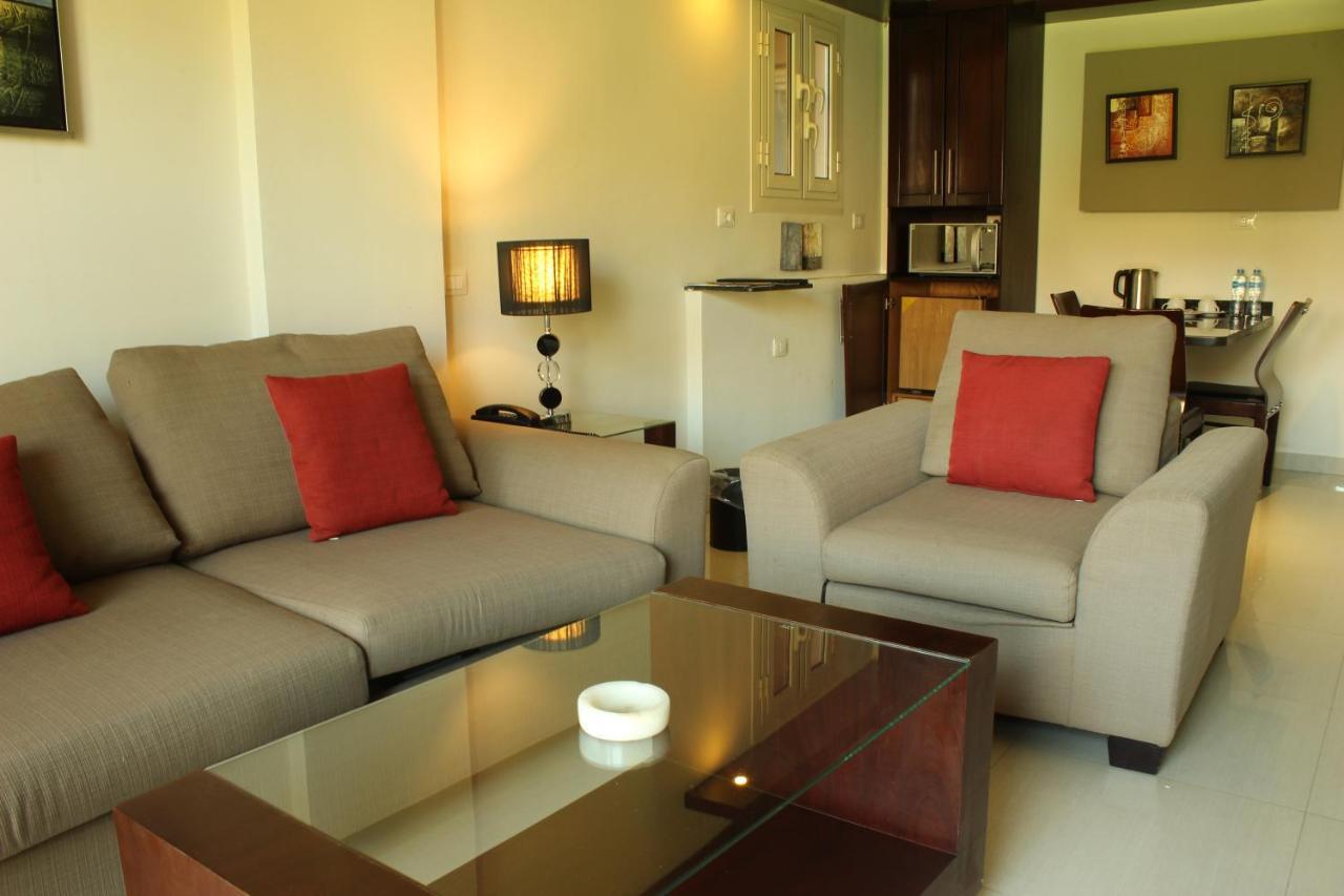 Panacea Suites Hotel Borg El Arab Dış mekan fotoğraf